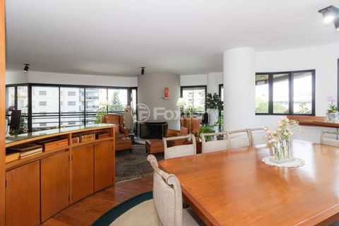 Image 10 - 873454