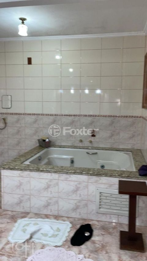 Image 3 - 873482