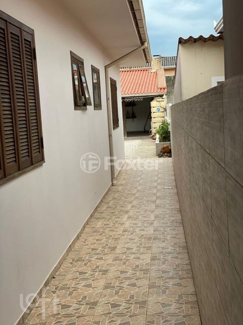 Image 9 - 873482