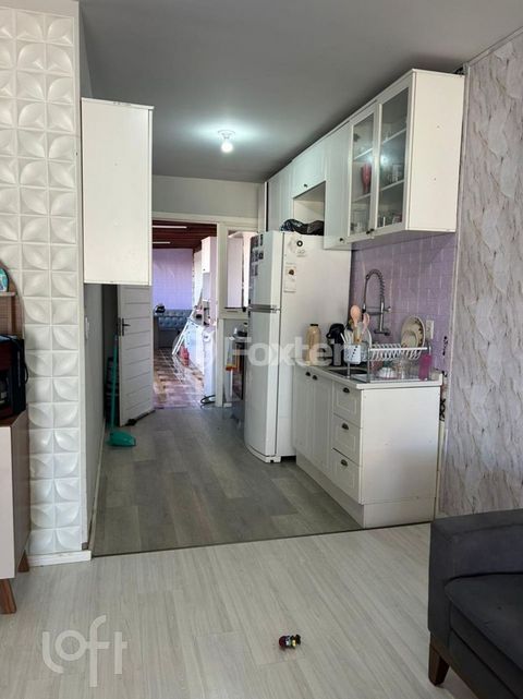 Image 7 - 873488