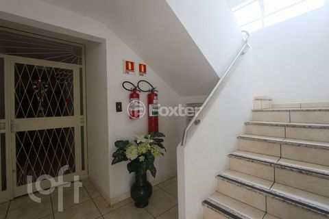 Image 7 - 873504