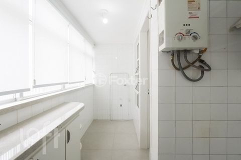 Image 3 - 873504