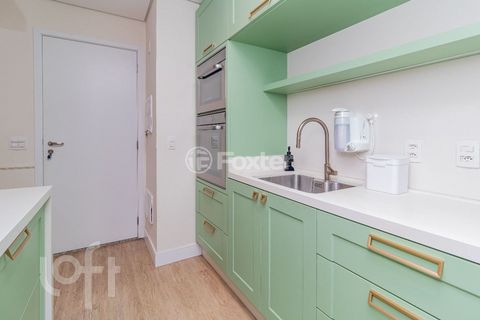 Image 9 - 873510