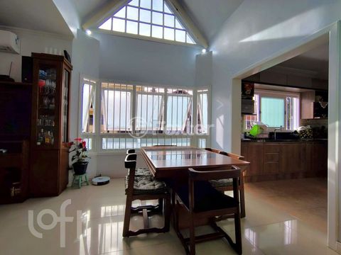 Image 7 - 873515