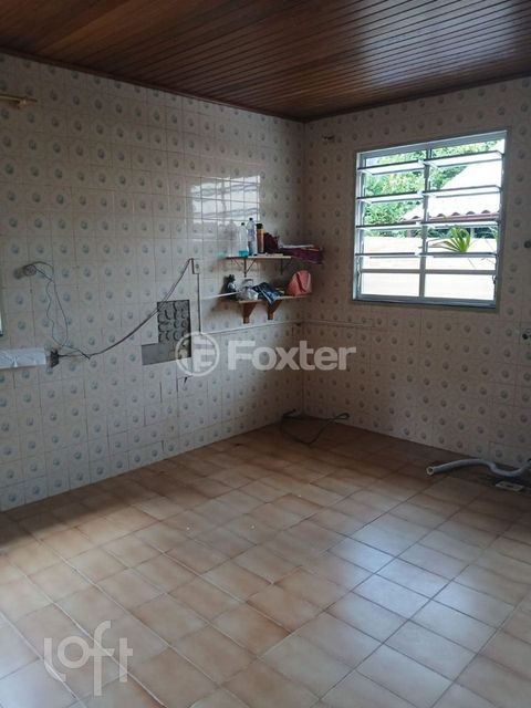 Image 8 - 873516