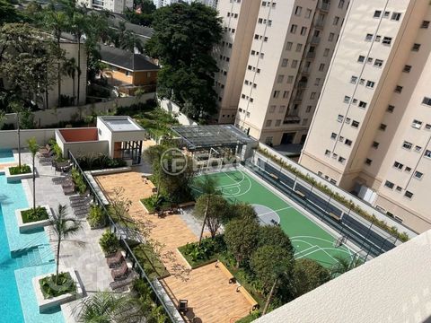 Image 10 - 873579