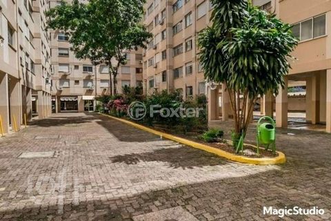 Image 9 - 873582