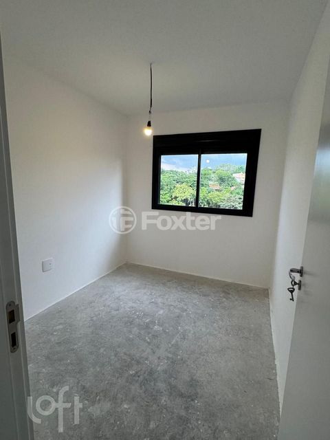 Image 4 - 873583