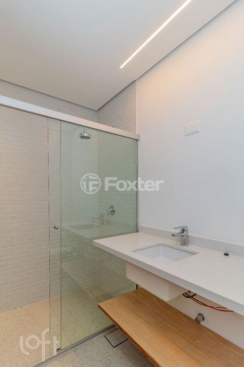 Image 7 - 873606