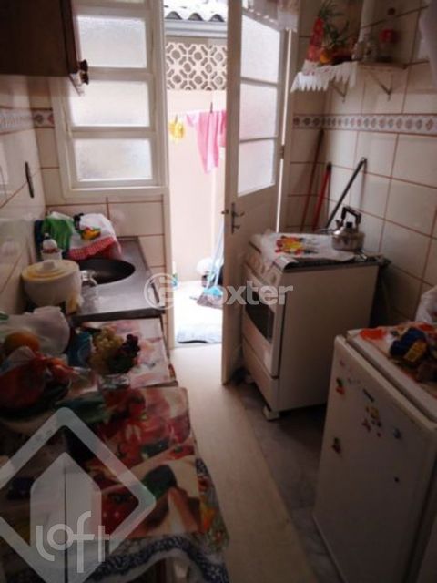 Image 4 - 873620