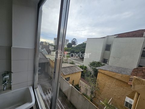 Image 7 - 873626