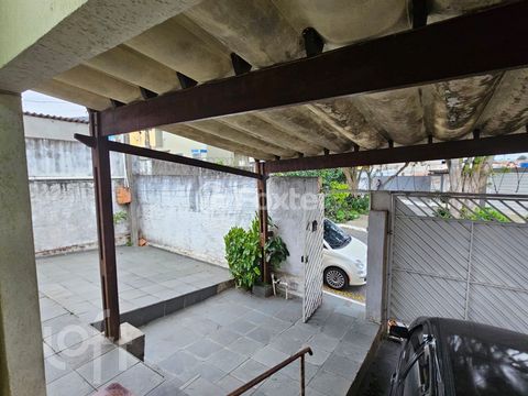 Image 10 - 873631