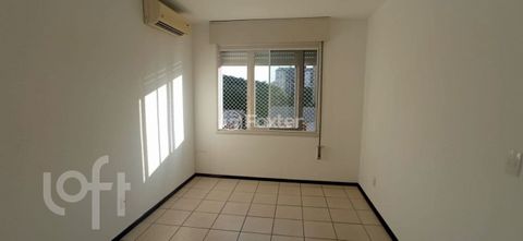 Image 9 - 873669