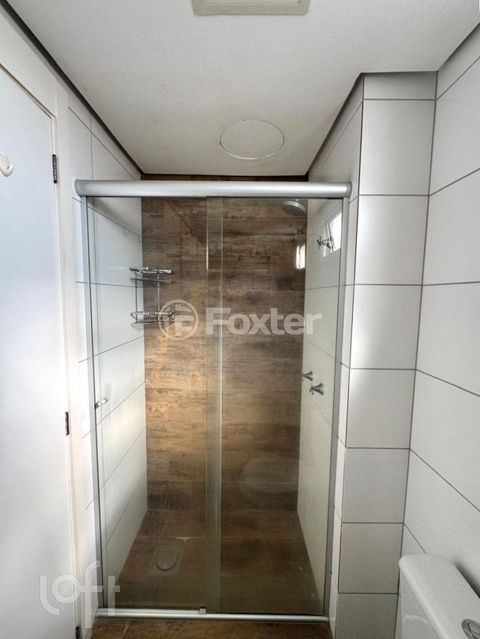 Image 6 - 873670