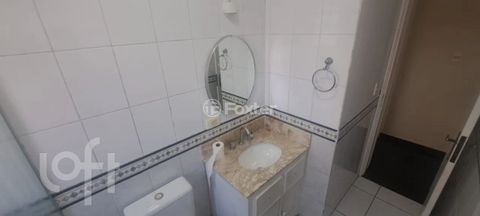 Image 7 - 873672