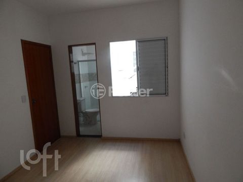 Image 7 - 873677