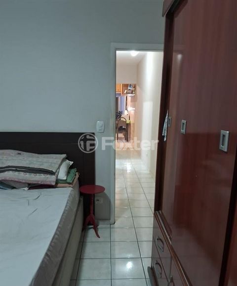 Image 5 - 873692
