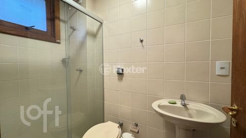 Image 9 - 873703