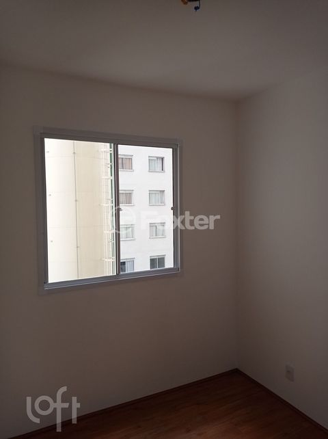 Image 6 - 873715