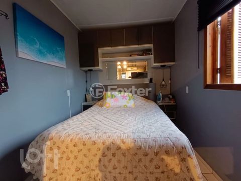 Image 8 - 873716
