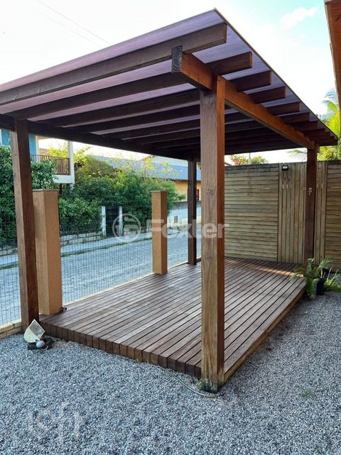 Image 5 - 873737