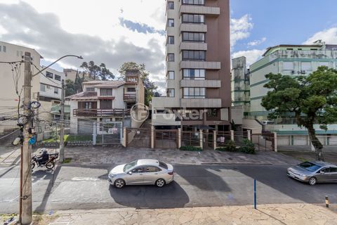 Image 9 - 873776