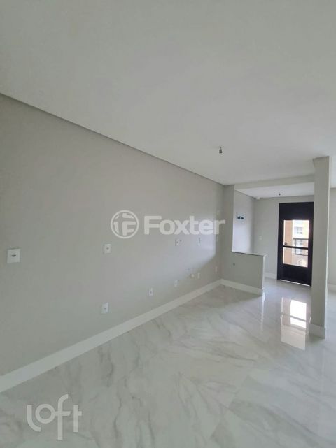 Image 7 - 873777