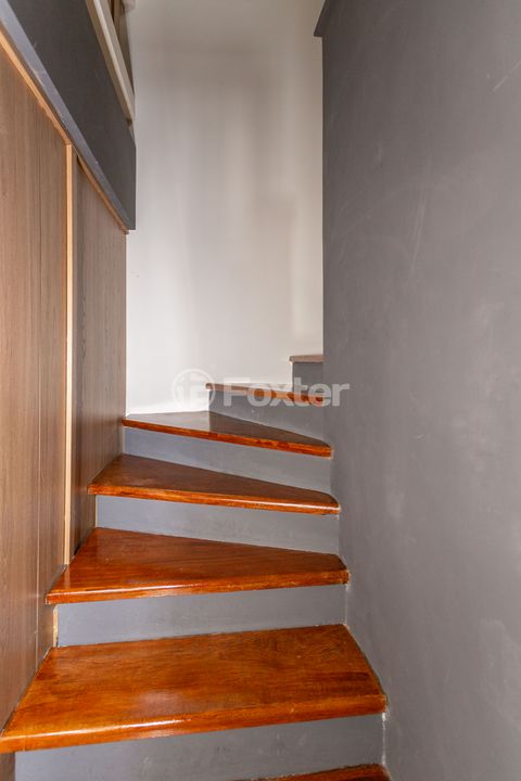 Image 11 - 873779