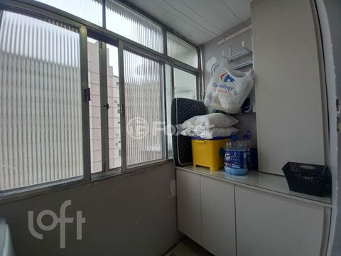 Image 10 - 873784