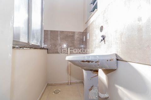 Image 9 - 873792