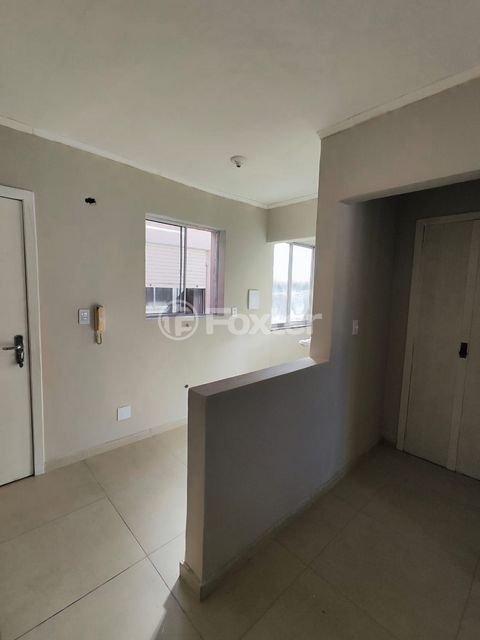 Image 3 - 873792