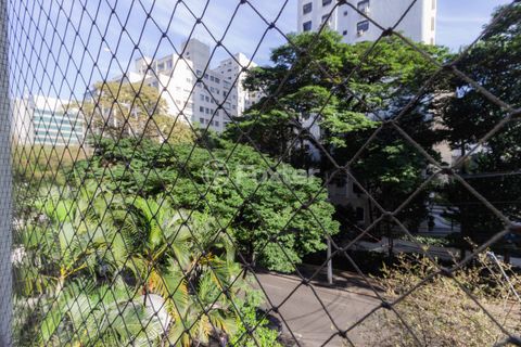 Image 19 - 873803