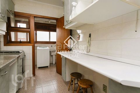 Image 7 - 873817
