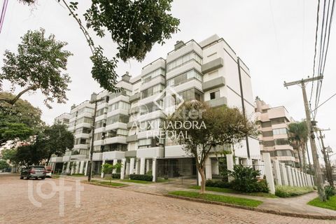 Image 11 - 873817