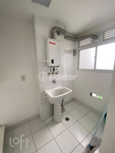 Image 8 - 873836