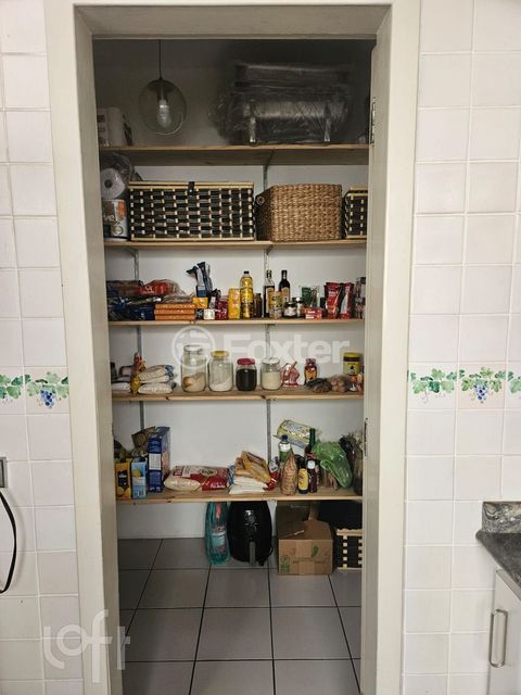 Image 4 - 873854