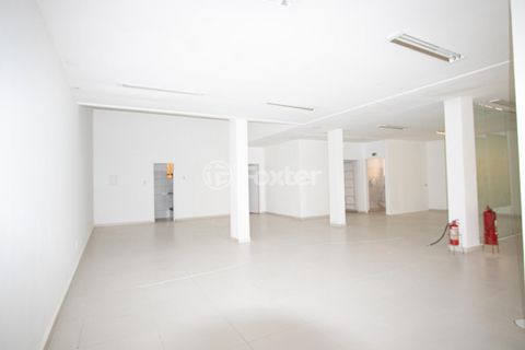 Image 9 - 873863