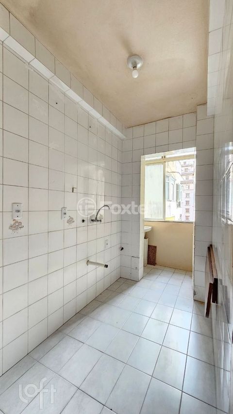 Image 7 - 873873