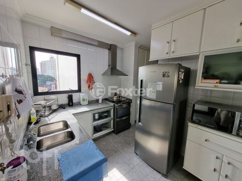 Image 7 - 873882