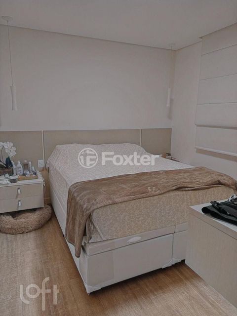 Image 7 - 873887