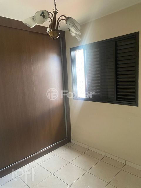 Image 7 - 873896