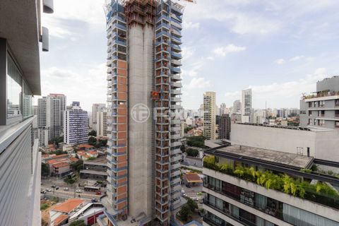 Image 6 - 873913