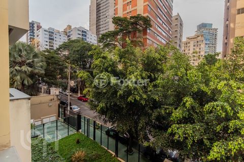 Image 9 - 873915