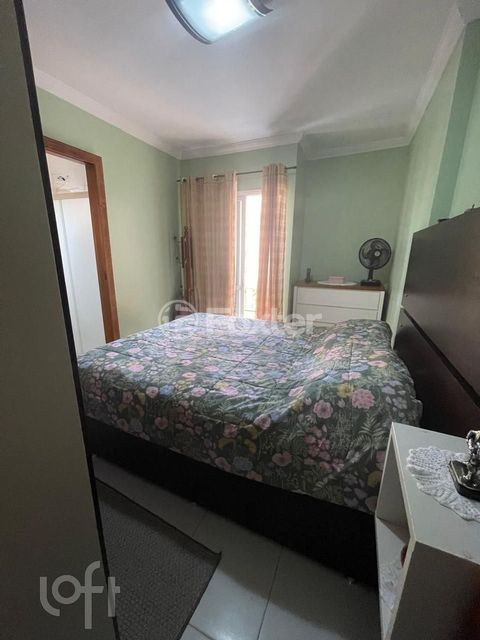 Image 3 - 873931