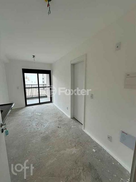 Image 7 - 873935