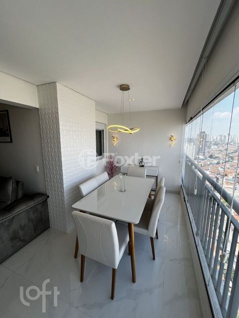 Image 3 - 873941