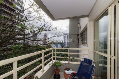 Image 3 - 873952
