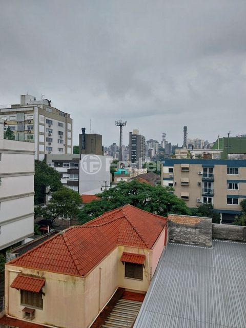 Image 10 - 873957