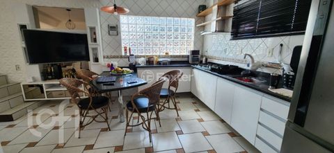 Image 6 - 873959