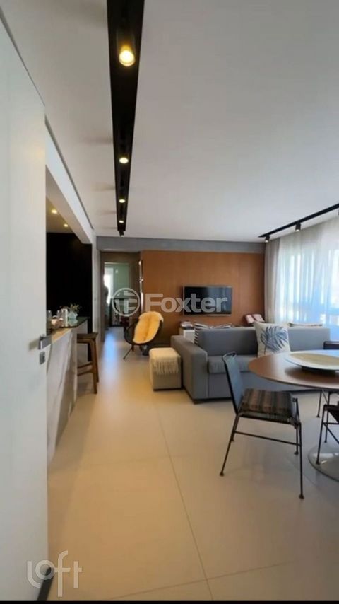 Image 4 - 873971